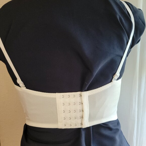 White sequin and lace bustier top - Picture 4 of 6